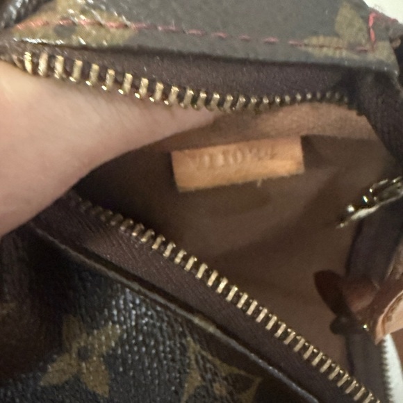 SOLD💙💙💙💙 - Picture 6 of 8